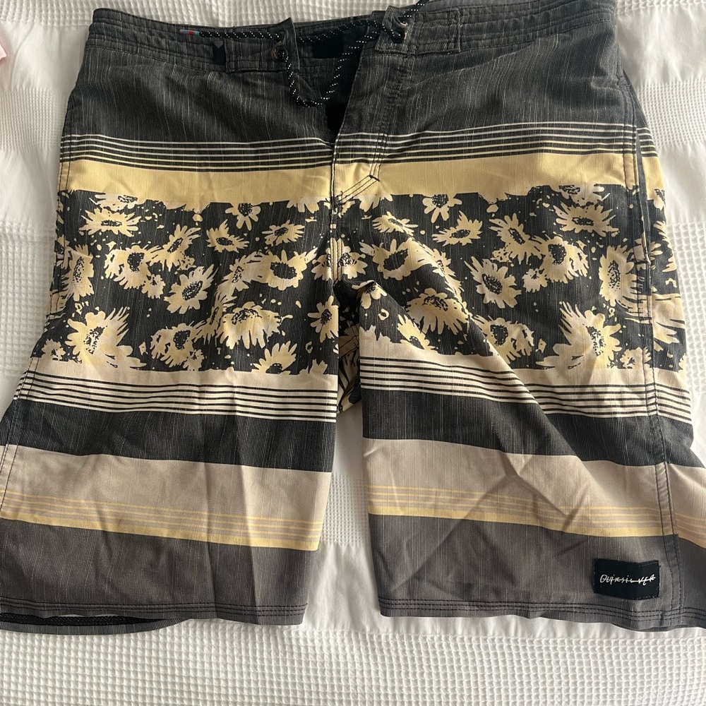 Quiksilver Charcoal Textured Boardshorts